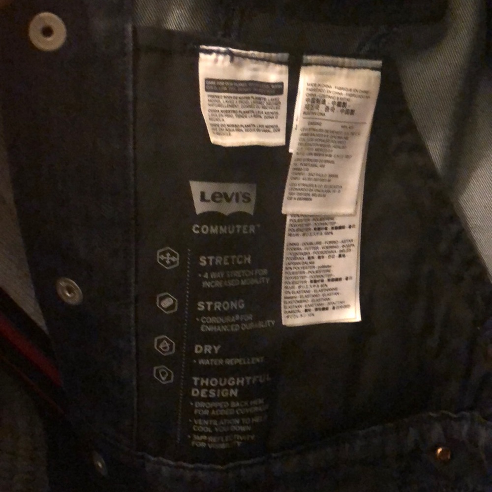 Levi’s jacket - Picture 3 of 4
